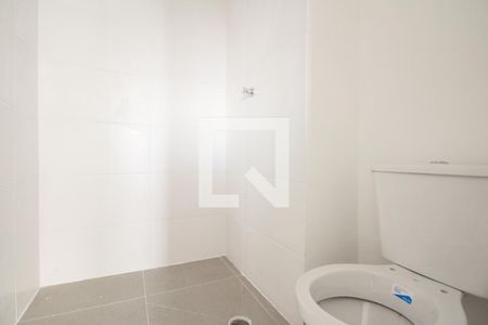 Banheiro de kitnet/studio à venda com 1 quarto, 85m² em Chácara Seis de Outubro, São Paulo