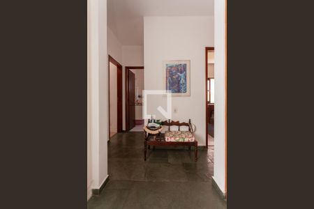 Hall de casa de condomínio à venda com 4 quartos, 250m² em Jardim Itapeva, São Paulo
