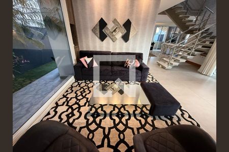 Sala de casa de condomínio à venda com 4 quartos, 402m² em Swiss Park, Campinas