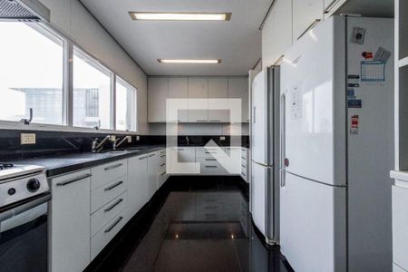 Apartamento à venda com 6 quartos, 440m² em Vila Nova Conceição, São Paulo