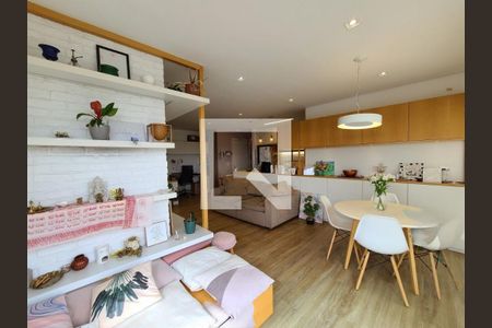 Apartamento à venda com 2 quartos, 74m² em Caxingui, São Paulo