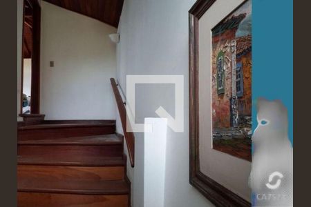 Casa à venda com 3 quartos, 370m² em Matapaca, Niterói
