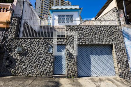 Fachada de casa à venda com 3 quartos, 269m² em Fátima, Niterói