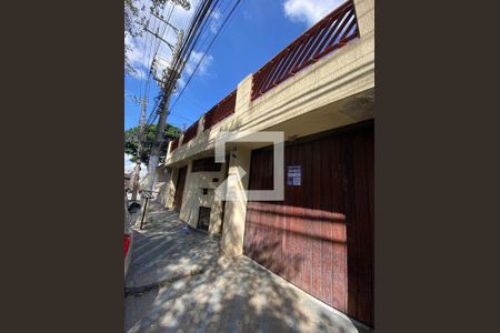 Fachada e placa de casa à venda com 5 quartos, 340m² em Vila Galvão, Guarulhos