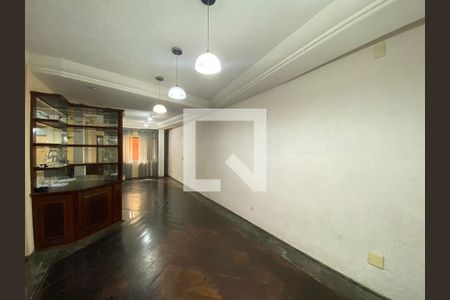 Sala de casa à venda com 5 quartos, 340m² em Vila Galvão, Guarulhos