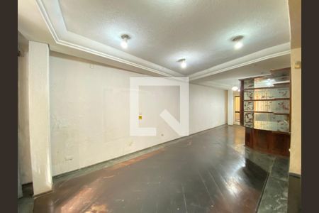 Sala de casa à venda com 5 quartos, 340m² em Vila Galvão, Guarulhos