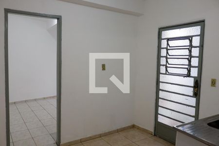 Cozinha de casa à venda com 1 quarto, 50m² em Bussocaba, Osasco