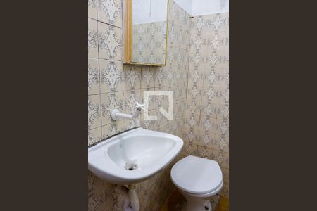 Banheiro de casa à venda com 1 quarto, 50m² em Bussocaba, Osasco