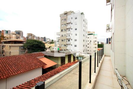 Varanda de apartamento à venda com 2 quartos, 121m² em Cruzeiro, Belo Horizonte