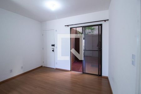 Sala de apartamento para alugar com 2 quartos, 53m² em Centro, Votorantim
