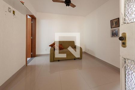 Casa à venda com 5 quartos, 312m² em Piratininga, Niterói