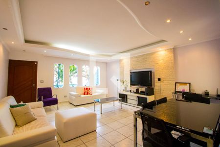 Sala de casa à venda com 3 quartos, 160m² em Parque Gerassi, Santo André