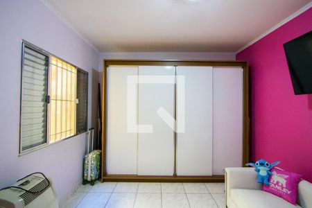 Quarto 1 de casa à venda com 3 quartos, 160m² em Parque Gerassi, Santo André