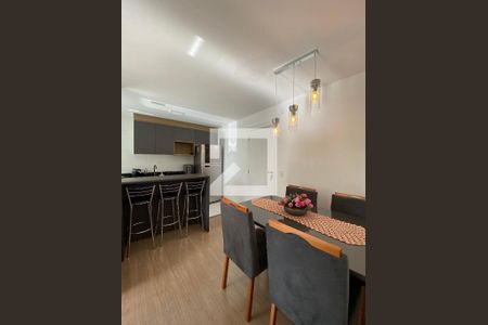 Sala de apartamento para alugar com 2 quartos, 58m² em Picanço, Guarulhos