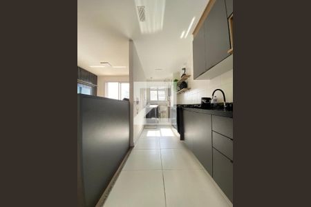 Cozinha de apartamento à venda com 2 quartos, 58m² em Picanço, Guarulhos