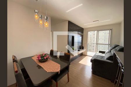 Sala de apartamento para alugar com 2 quartos, 58m² em Picanço, Guarulhos