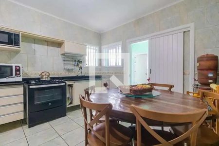 Cozinha de casa para alugar com 4 quartos, 330m² em Espírito Santo, Porto Alegre
