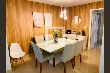 Sala de apartamento à venda com 3 quartos, 102m² em Bela Vista, São Paulo
