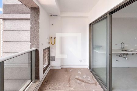 Varanda de kitnet/studio à venda com 1 quarto, 40m² em Vila Mariana, São Paulo