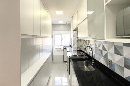 Cozinha  de apartamento à venda com 2 quartos, 66m² em Jardim Florida, Jundiaí