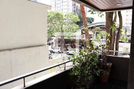 Vista da Sacada de apartamento à venda com 3 quartos, 210m² em Indianópolis, São Paulo