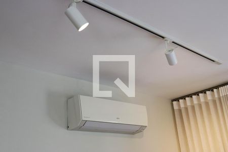 Sala de apartamento à venda com 3 quartos, 210m² em Indianópolis, São Paulo