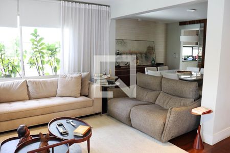 Sala de apartamento à venda com 3 quartos, 210m² em Indianópolis, São Paulo