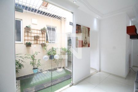 Sala de casa de condomínio à venda com 4 quartos, 200m² em Taquara, Rio de Janeiro