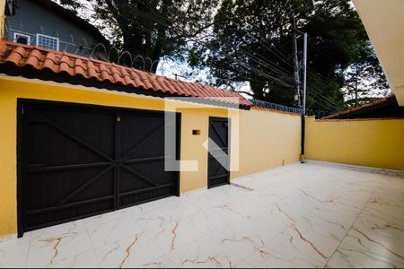 Quintal de casa à venda com 3 quartos, 135m² em Jardim Maria Helena, Guarulhos