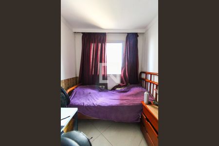 Quarto 2 de apartamento à venda com 2 quartos, 40m² em Itaquera, São Paulo