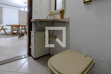 Lavabo de casa para alugar com 4 quartos, 270m² em Parque Santana, Mogi das Cruzes
