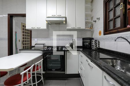 Cozinha de casa para alugar com 4 quartos, 270m² em Parque Santana, Mogi das Cruzes