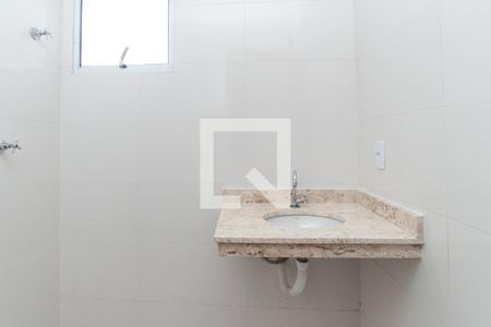 Banheiro de apartamento à venda com 1 quarto, 29m² em Vila Constança, São Paulo