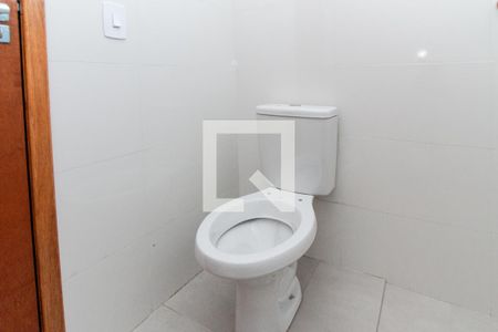 Banheiro de apartamento à venda com 1 quarto, 29m² em Vila Constança, São Paulo