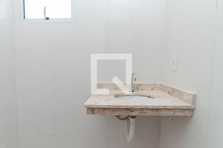 Banheiro de apartamento à venda com 1 quarto, 32m² em Vila Constança, São Paulo