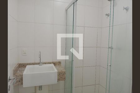 Banheiro de apartamento à venda com 1 quarto, 34m² em Centro Histórico de São Paulo, São Paulo