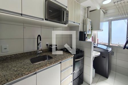Cozinha de apartamento à venda com 2 quartos, 51m² em Jardim Nova Europa, Campinas