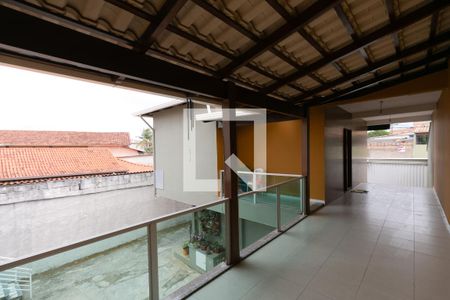 Garagem de casa à venda com 2 quartos, 589m² em Céu Azul, Belo Horizonte