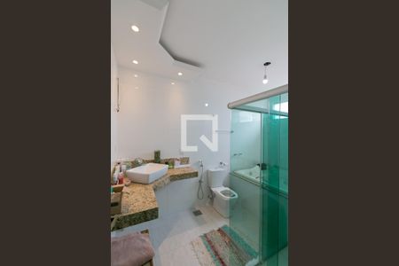 Banheiro Suite de casa à venda com 2 quartos, 589m² em Céu Azul, Belo Horizonte