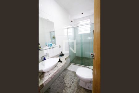 Banheiro Social de apartamento à venda com 5 quartos, 150m² em Santa Lúcia, Belo Horizonte