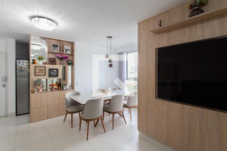 Sala de apartamento à venda com 3 quartos, 67m² em São Luiz, Belo Horizonte