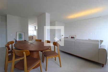 Sala de apartamento à venda com 2 quartos, 133m² em Itaim Bibi, São Paulo