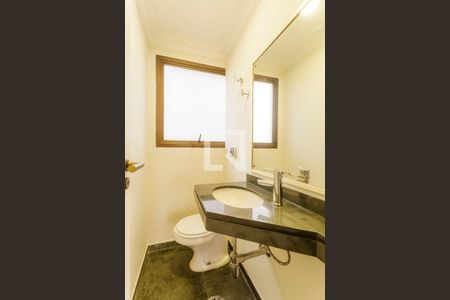 Lavabo de apartamento para alugar com 3 quartos, 154m² em Vila Nova Conceição, São Paulo