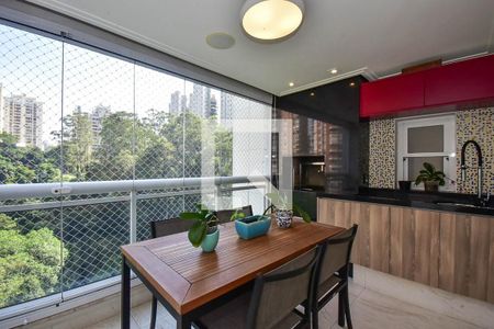 Varanda 1 de apartamento à venda com 3 quartos, 210m² em Jardim Fonte do Morumbi, São Paulo