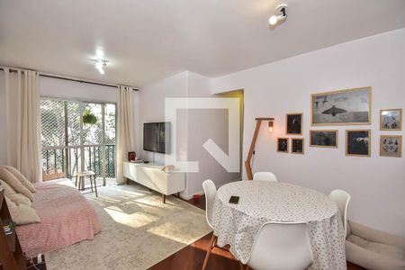 Sala de apartamento à venda com 2 quartos, 70m² em Vila Suzana, São Paulo