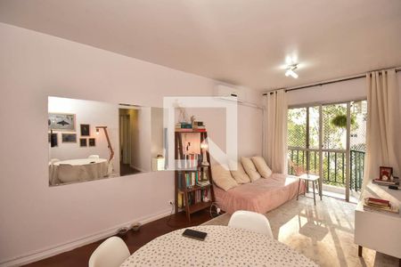 Sala de apartamento à venda com 2 quartos, 70m² em Vila Suzana, São Paulo