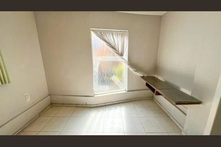 Quarto de apartamento à venda com 4 quartos, 200m² em Buritis, Belo Horizonte