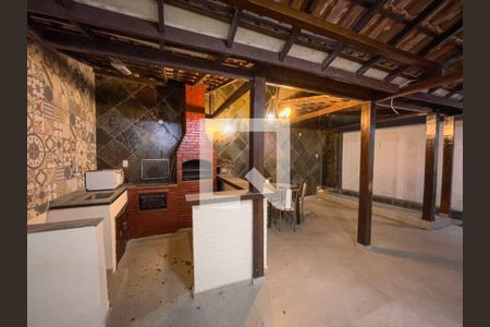 Casa à venda com 4 quartos, 376m² em Itaipu, Niterói