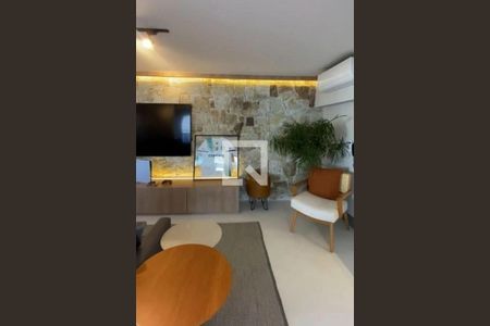 Apartamento à venda com 2 quartos, 195m² em Moema, São Paulo