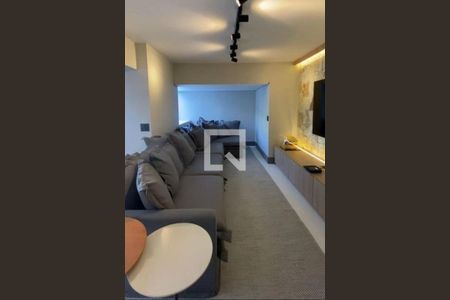 Apartamento à venda com 2 quartos, 195m² em Moema, São Paulo